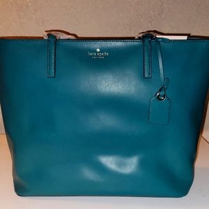 Kate Spade Medium Janie Tote, evergreen..Brand New